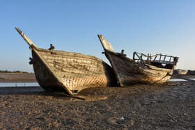 ghabrestan-lenjha-bushehr