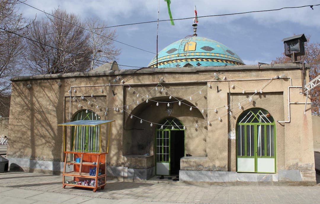 Tomb-of-Imamzadeh-Qasim