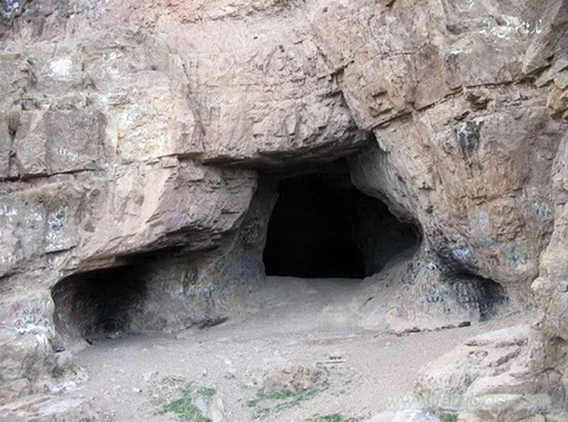 Kalmakreh-Cave