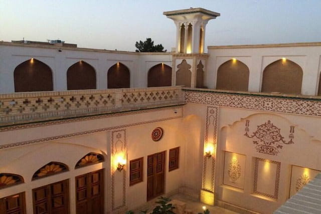 Adel Kashan historical house